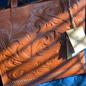 Gorgeous Patricia Nash Toscano tote NWT
